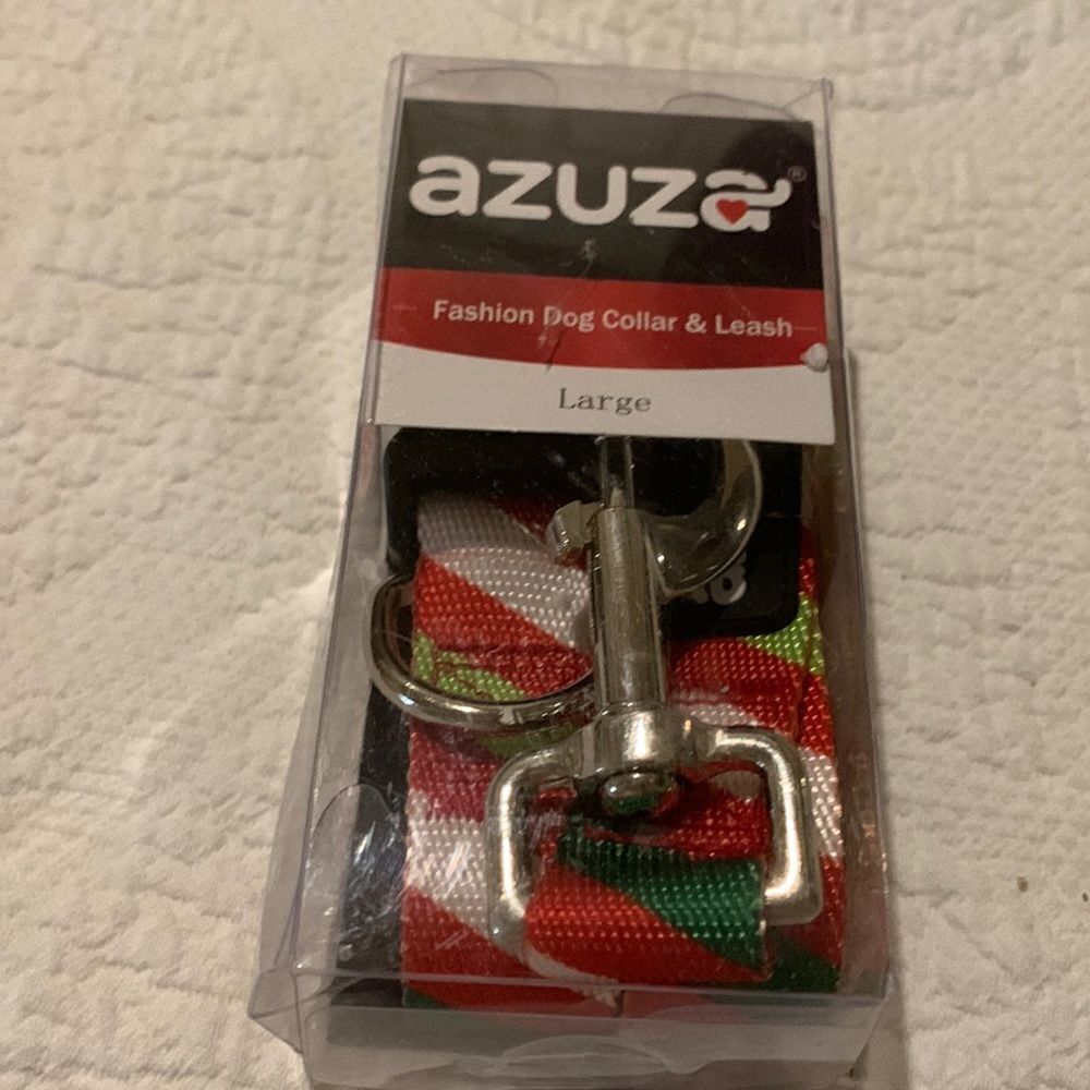 Dog Leash and collar green/red striped for Holiday cheer. Large